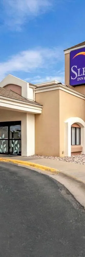 Sleep Inn & Suites Omaha Airport，位于奥马哈的酒店
