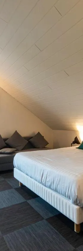 Smart Bnb - Hotel Battice，位于巴蒂斯的酒店