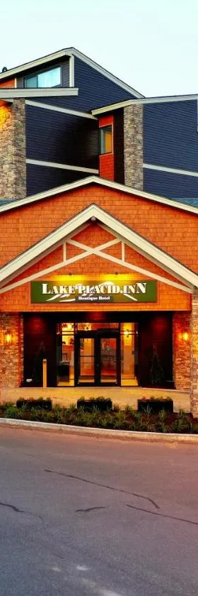 Lake Placid Inn Boutique Hotel，位于普莱西德湖的酒店