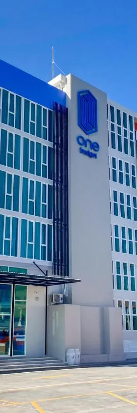 วัน บัดเจท เชียงราย สนามบิน One Budget Hotel Chiangrai Airport，位于清莱的酒店