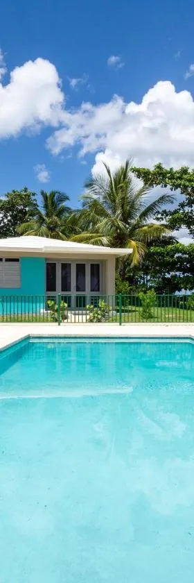 Villas at Aguada Sea Beach，位于阿瓜达的酒店