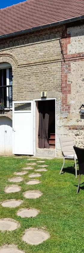 Gite De La Baguelande，位于莱桑德利的酒店