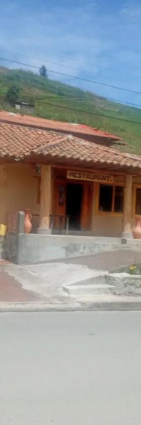 Hostal el castillo ingapirca，位于Ingapirca的酒店