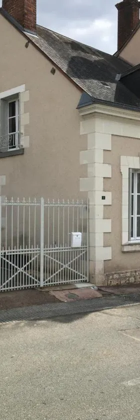 LA MAISON de GUSTAVE 20MN BEAUVAL，位于Vicq-sur-Nahon的酒店