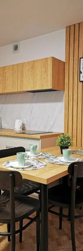 4 Pory Roku Apartamenty Domki Pokoje，位于Nadole的酒店