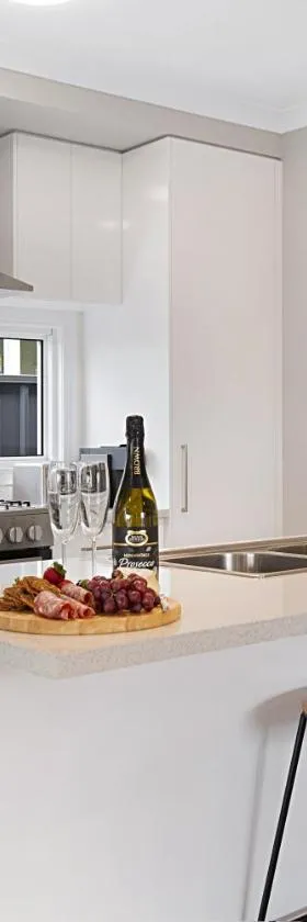 Milawa Vineyard Views - Guesthouse 1，位于Milawa的酒店