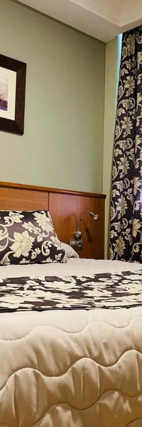 Hotel Cies，位于下卡尔瓦拉萨的酒店