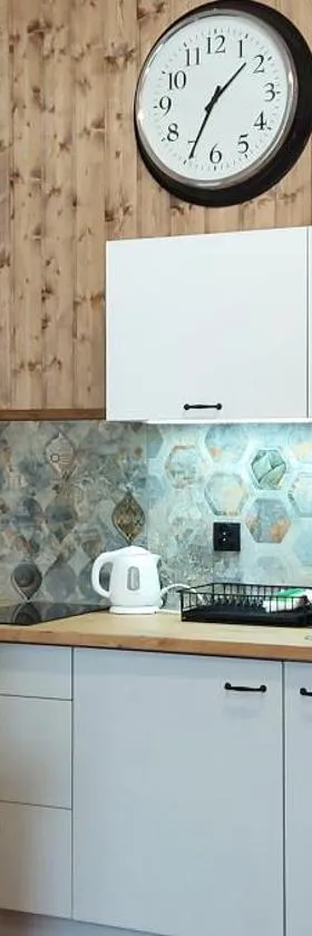 4 STRONY ŚWIATA Pokoje i Apartamenty，位于德兹维济诺的酒店