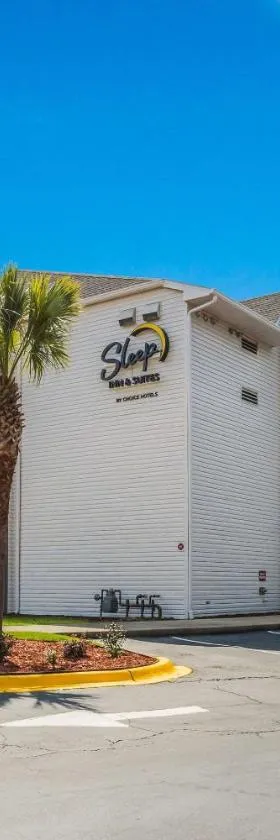 Sleep Inn & Suites Tallahassee-Capitol，位于塔拉哈西的酒店