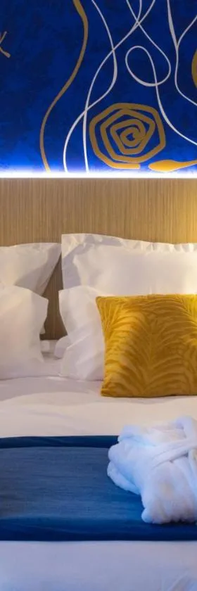 Kyriad Prestige Amiens Poulainville - Hotel and Spa，位于珀莱维尔的酒店