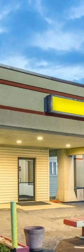 Super 8 by Wyndham North Sioux City，位于North Sioux City的酒店