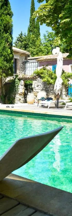 Le Mas de la Sorgue，位于勒托尔的酒店