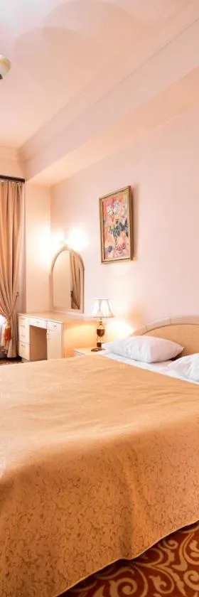 METROPOL HOTEL Yerevan，位于埃里温的酒店
