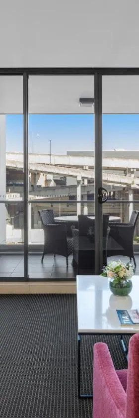 赖德北梅里顿公寓式酒店，位于悉尼的酒店