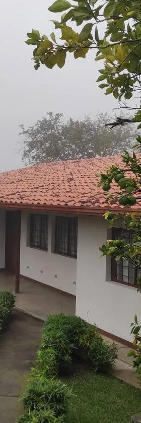 Casas Vacacionales La Cima，位于Mérida的酒店