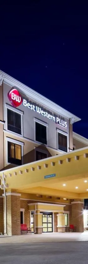 哈德森贝斯特韦斯特优质酒店及套房，位于Hudson的酒店