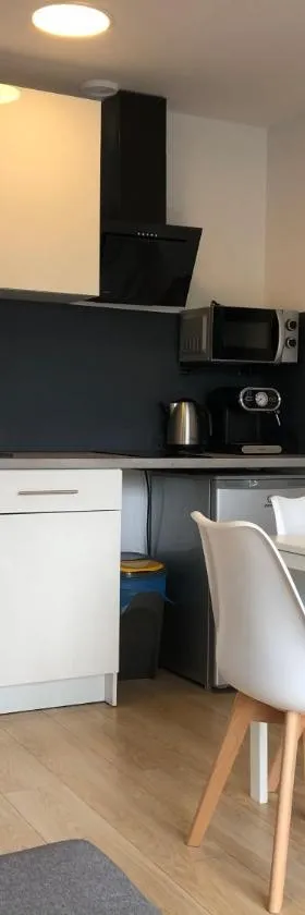 Apartamenty "NaLetniej" Przy Morzu，位于瓦济的酒店