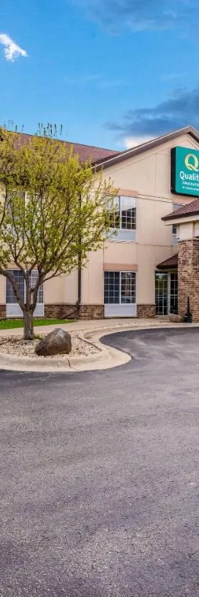 Quality Inn & Suites Lodi I-90，位于Lodi的酒店