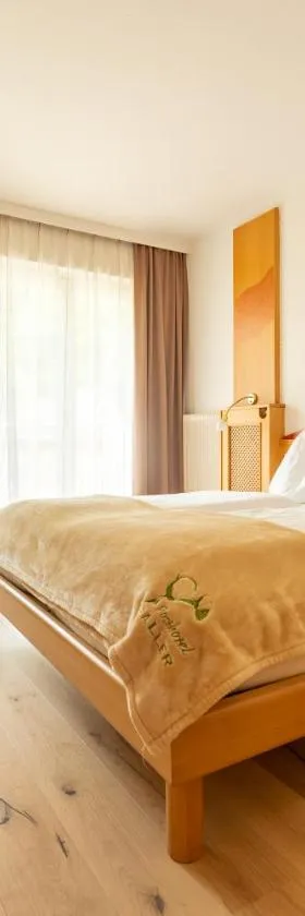 Der Thaller - Wirtshaus - Restaurant - Hotel，位于安格的酒店
