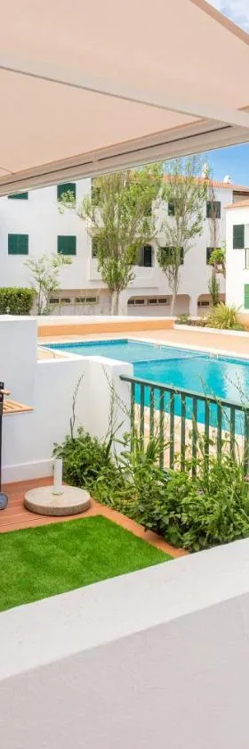 Pregonda 13 Menorca，位于桑帕克的酒店