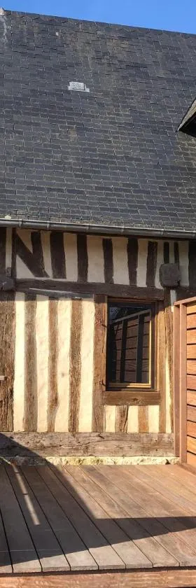 L'atypique au pays de Honfleur，位于Genneville的酒店
