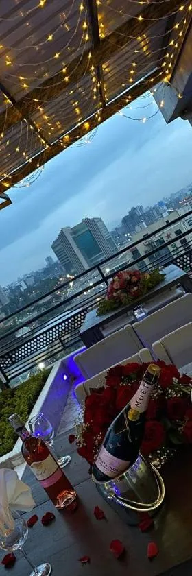 Afro legacy hotel，位于亚的斯亚贝巴的酒店