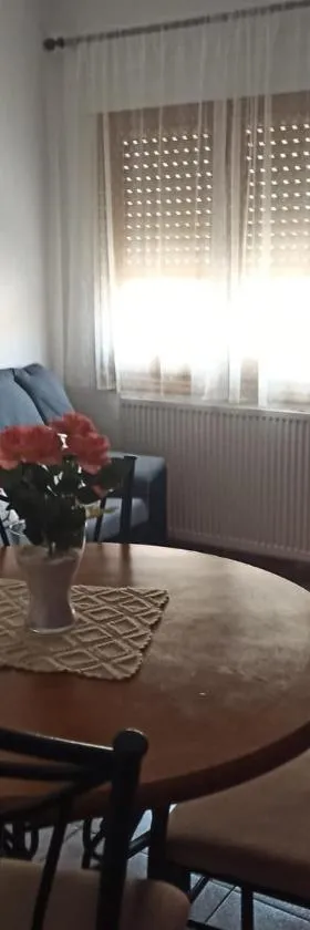Apartamentos alcala，位于Ibdes的酒店