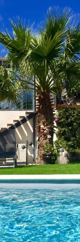 L'ESCALE COTE BLEUE B&B AND Spa，位于索塞莱潘的酒店