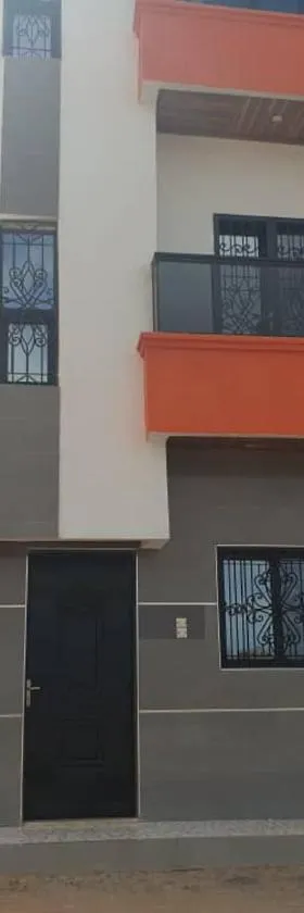 Résidence Fadi Diamniadio，位于达喀尔的酒店