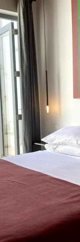 Fragile Hotel，位于休达德亚的酒店