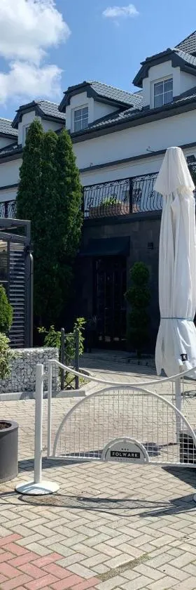 卡姆伦酒店，位于塔尔诺布热格的酒店