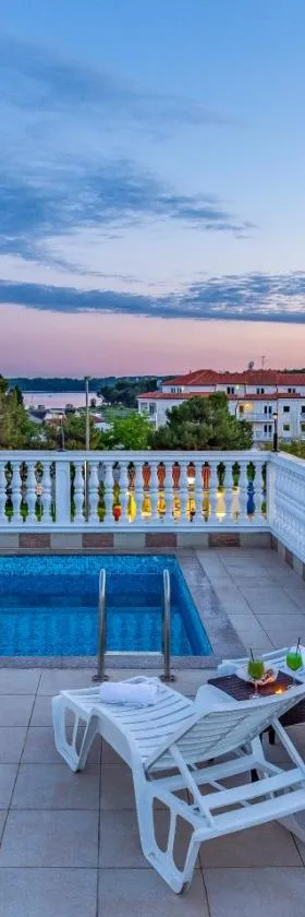 Villa San Rocco Bed & Breakfast，位于梅杜林的酒店