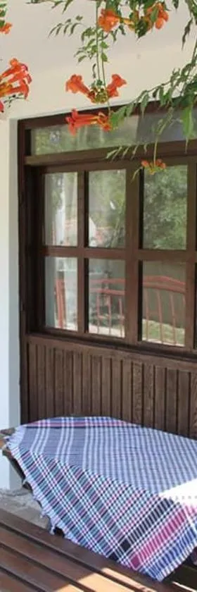 Apartman NeSa Boracko jezero，位于科尼茨的酒店