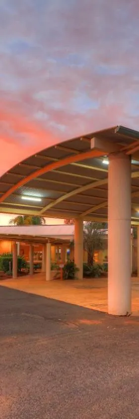 Mulga Country Motor Inn，位于查尔维尔的酒店