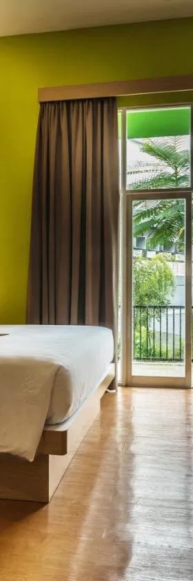 MaxOneHotels at Resort Makassar，位于马卡萨的酒店