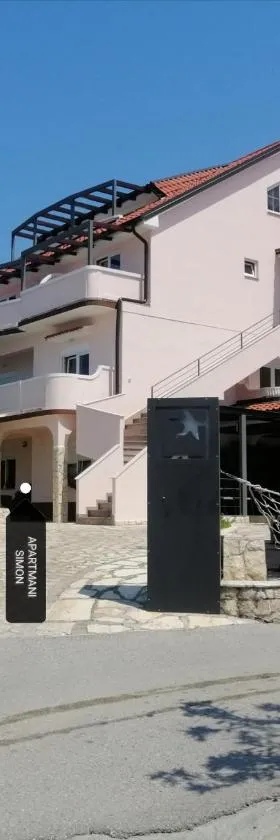Apartmani Simon，位于洛帕的酒店