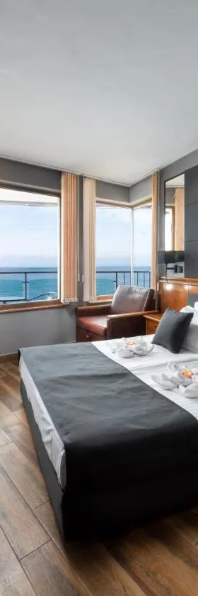 Petrov Family Hotel，位于内塞伯尔的酒店