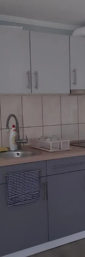ALFA Szálláshely，位于Sándorfalva的酒店