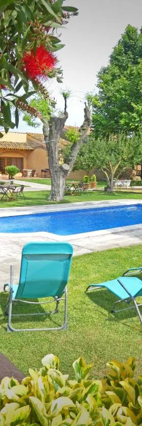 Hotel & Golf Ca La Caputxeta，位于卡斯特罗·德波利亚斯的酒店