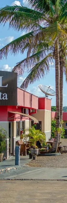 Hotel Della Vita，位于Glória de Dourados的酒店