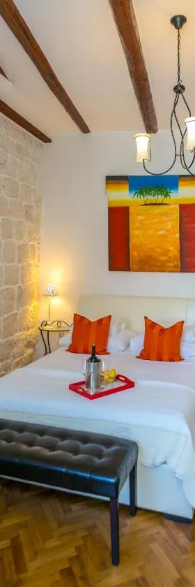 Kanavelic place - Old town Korcula，位于科尔丘拉的酒店