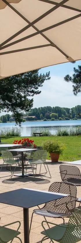 Best Western Hotel du Lac Dunkerque- Restaurant ouvert 7/7 midi et soir，位于艾姆波茨卡佩尔的酒店