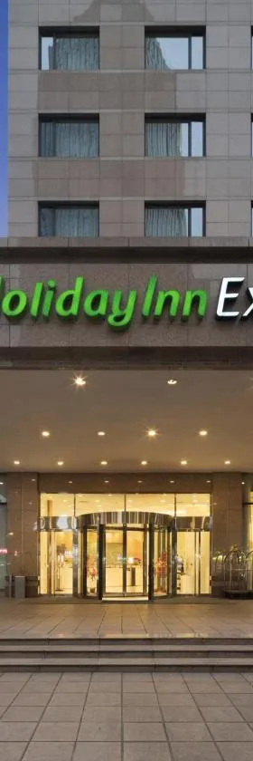 成都鼓楼智选假日酒店（天府广场春熙路店），位于成都的酒店