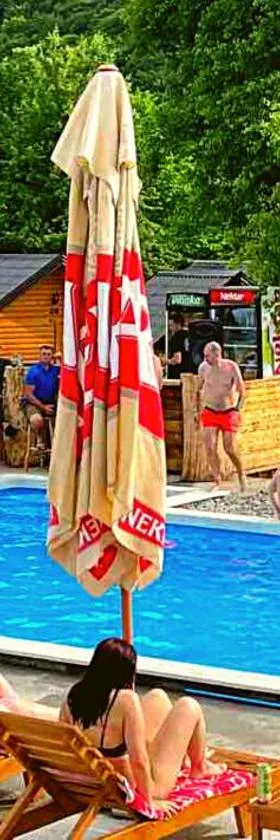 Rafting centar RT，位于福查的酒店
