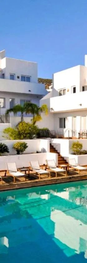 Real Agua Amarga Las Villas，位于阿瓜阿马加的酒店