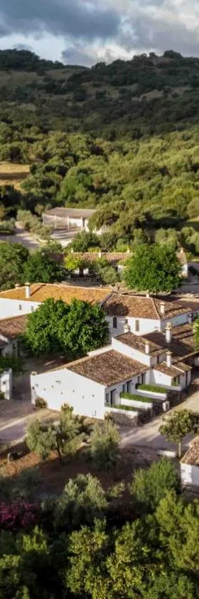 Hotel Rural El Horcajo de Ronda，位于蒙地卡罗的酒店