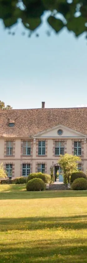 Château de la Cour Senlisse，位于Senlisse的酒店