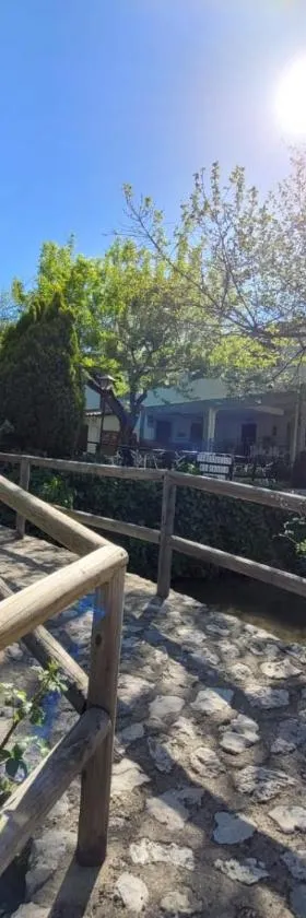 Pensión Pradera，位于Mesones的酒店