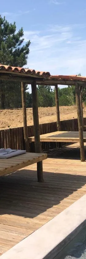 Ponte Pedra - Melides Country House Adults Only，位于梅利迪什的酒店