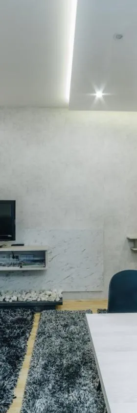Urban Lux Apartmani，位于克拉古耶瓦茨的酒店